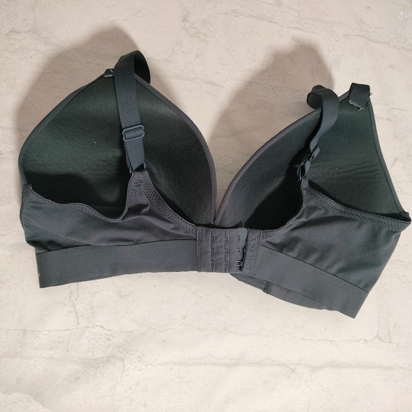 DKNY Women's Gray Bra Wireless Sz Large Comfort - Picture 2 of 7